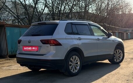 Volkswagen Tiguan II, 2019 год, 2 400 000 рублей, 4 фотография