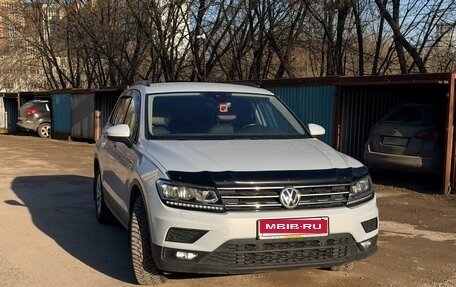 Volkswagen Tiguan II, 2019 год, 2 400 000 рублей, 2 фотография