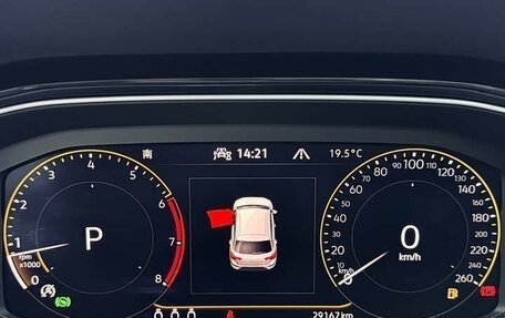 Volkswagen T-Roc I, 2022 год, 1 720 000 рублей, 13 фотография