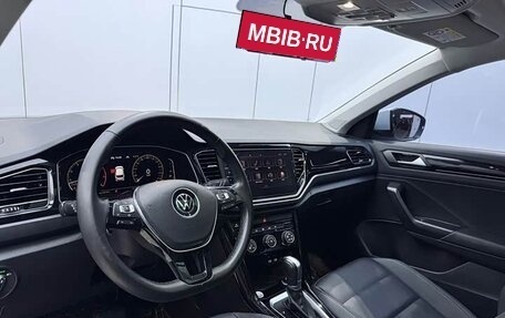 Volkswagen T-Roc I, 2022 год, 1 720 000 рублей, 12 фотография