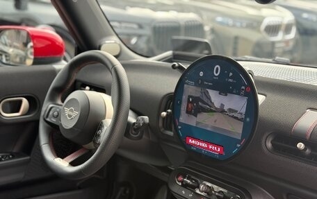 MINI Hatch, 2025 год, 11 фотография