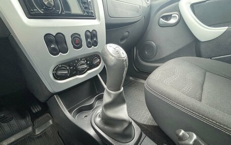 Renault Sandero I, 2012 год, 670 000 рублей, 13 фотография