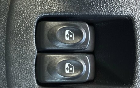 Renault Sandero I, 2012 год, 670 000 рублей, 16 фотография