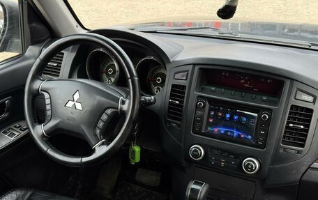 Mitsubishi Pajero IV, 2008 год, 1 230 000 рублей, 26 фотография