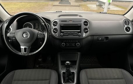 Volkswagen Tiguan I, 2011 год, 900 000 рублей, 11 фотография