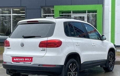 Volkswagen Tiguan I, 2011 год, 900 000 рублей, 5 фотография