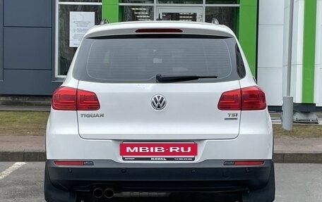 Volkswagen Tiguan I, 2011 год, 900 000 рублей, 6 фотография
