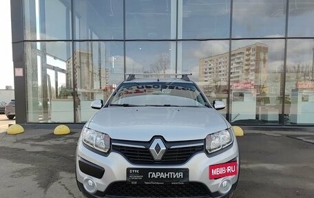 Renault Sandero II рестайлинг, 2016 год, 949 800 рублей, 2 фотография