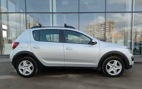 Renault Sandero II рестайлинг, 2016 год, 949 800 рублей, 5 фотография