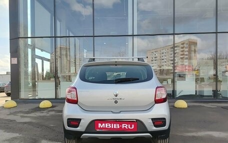 Renault Sandero II рестайлинг, 2016 год, 949 800 рублей, 7 фотография