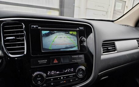 Mitsubishi Outlander III рестайлинг 3, 2012 год, 1 490 000 рублей, 12 фотография