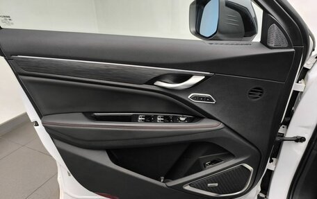 Geely Tugella FY11, 2022 год, 2 624 000 рублей, 17 фотография