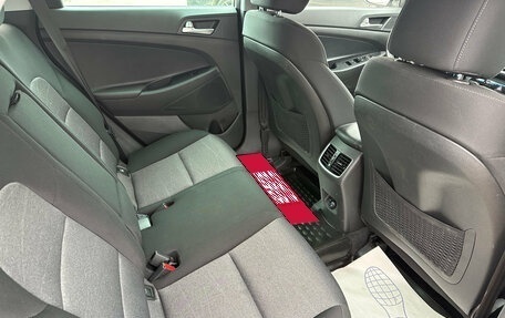 Hyundai Tucson III, 2018 год, 2 385 000 рублей, 17 фотография