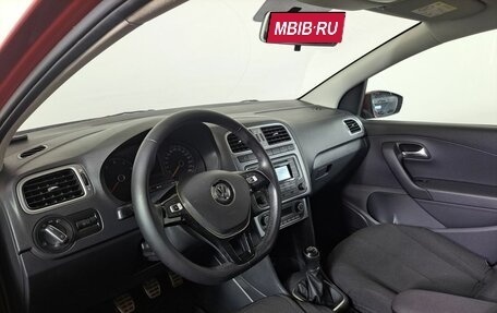 Volkswagen Polo VI (EU Market), 2016 год, 990 000 рублей, 16 фотография