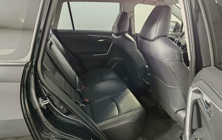 Toyota RAV4, 2025 год, 6 390 000 рублей, 19 фотография