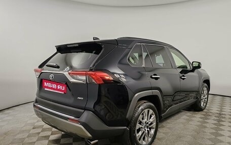 Toyota RAV4, 2025 год, 6 390 000 рублей, 5 фотография