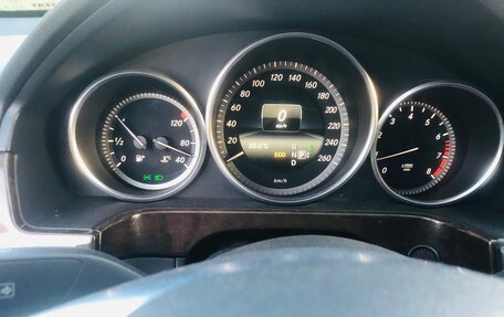 Mercedes-Benz E-Класс, 2013 год, 1 750 000 рублей, 8 фотография