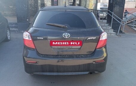 Toyota Matrix, 2008 год, 750 000 рублей, 3 фотография