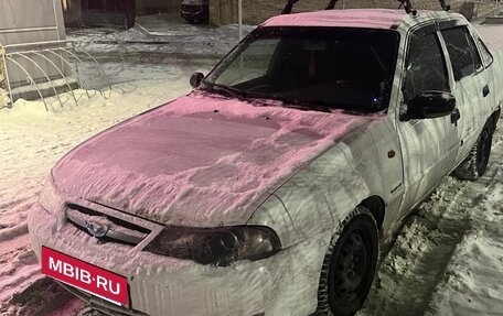 Daewoo Nexia I рестайлинг, 2011 год, 120 000 рублей, 5 фотография