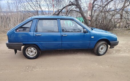 ИЖ 2126 «Ода», 2003 год, 75 000 рублей, 7 фотография