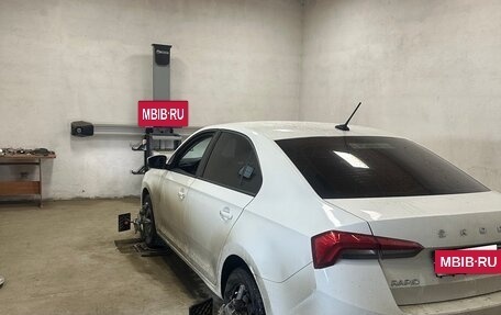 Skoda Rapid II, 2020 год, 880 000 рублей, 10 фотография