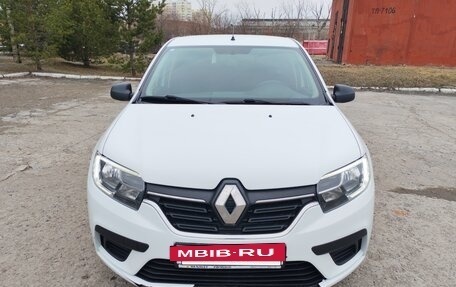 Renault Logan II, 2020 год, 890 000 рублей, 2 фотография