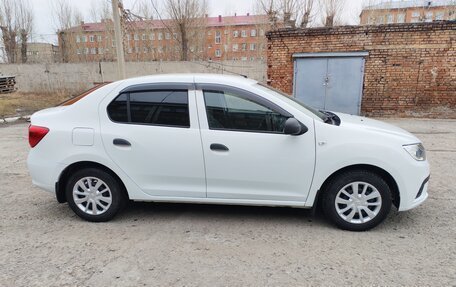 Renault Logan II, 2020 год, 890 000 рублей, 5 фотография