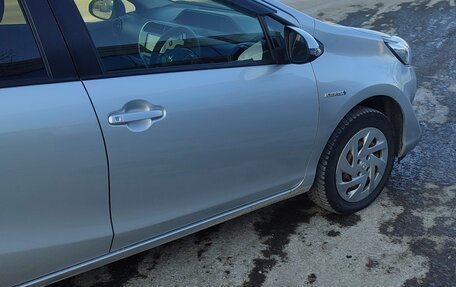 Toyota Aqua I, 2018 год, 1 200 000 рублей, 2 фотография