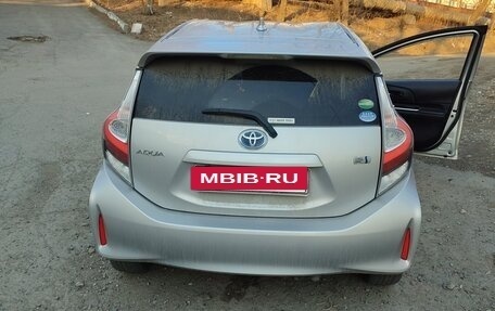 Toyota Aqua I, 2018 год, 1 200 000 рублей, 14 фотография