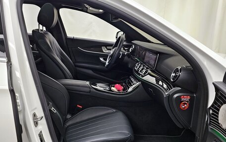 Mercedes-Benz E-Класс, 2021 год, 8 690 000 рублей, 9 фотография