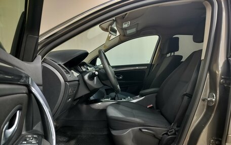 Renault Laguna III рестайлинг, 2010 год, 590 000 рублей, 16 фотография