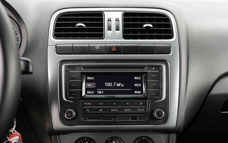 Volkswagen Polo VI (EU Market), 2016 год, 950 000 рублей, 14 фотография