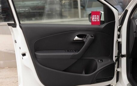 Volkswagen Polo VI (EU Market), 2016 год, 950 000 рублей, 16 фотография