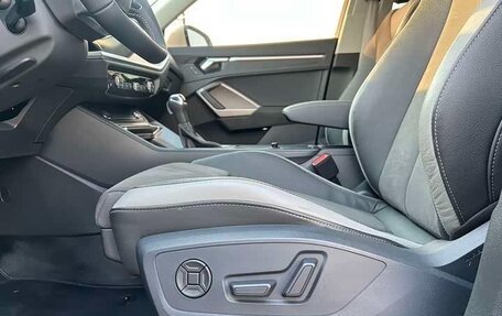 Audi Q3, 2023 год, 2 660 000 рублей, 10 фотография