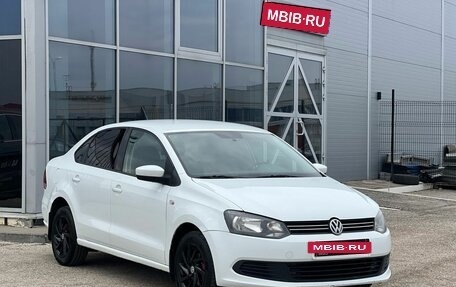 Volkswagen Polo VI (EU Market), 2014 год, 677 000 рублей, 3 фотография