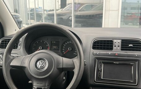 Volkswagen Polo VI (EU Market), 2014 год, 677 000 рублей, 11 фотография