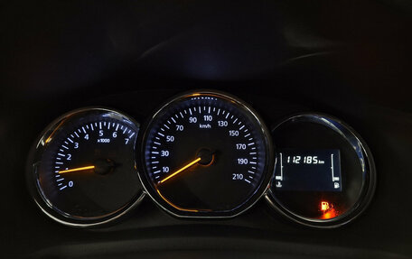 Renault Logan II, 2020 год, 700 000 рублей, 13 фотография