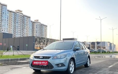 Ford Focus II рестайлинг, 2010 год, 700 000 рублей, 2 фотография