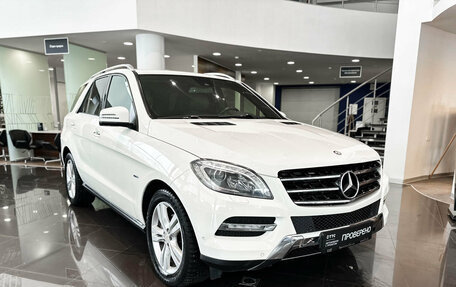 Mercedes-Benz M-Класс, 2012 год, 2 550 000 рублей, 3 фотография