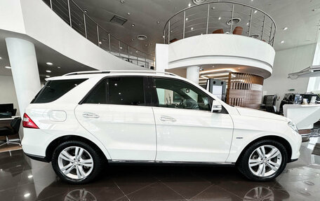 Mercedes-Benz M-Класс, 2012 год, 2 550 000 рублей, 4 фотография