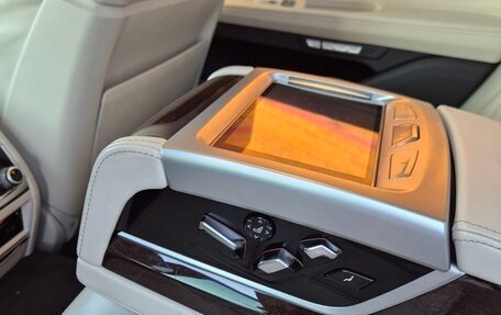 BMW 7 серия, 2016 год, 3 640 000 рублей, 10 фотография