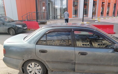 Mitsubishi Carisma I, 1998 год, 150 000 рублей, 10 фотография