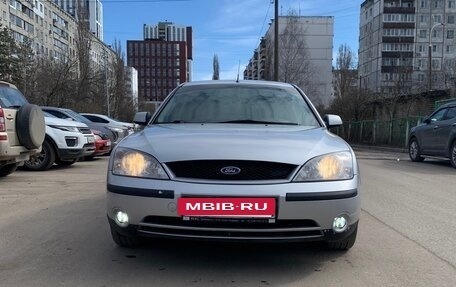 Ford Mondeo III, 2001 год, 250 000 рублей, 2 фотография
