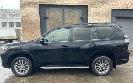 Toyota Land Cruiser Prado 150 рестайлинг 2, 2019 год, 5 390 000 рублей, 3 фотография