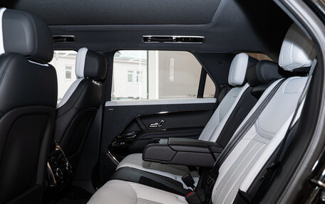 Land Rover Range Rover Sport, 2024 год, 21 990 000 рублей, 15 фотография