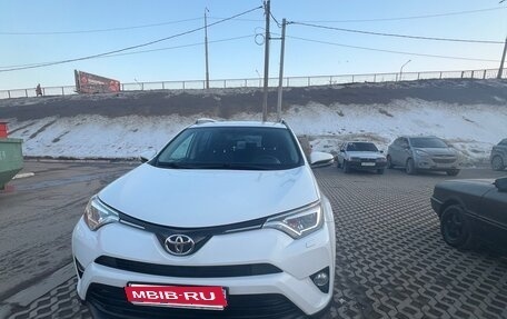 Toyota RAV4, 2017 год, 2 800 000 рублей, 1 фотография