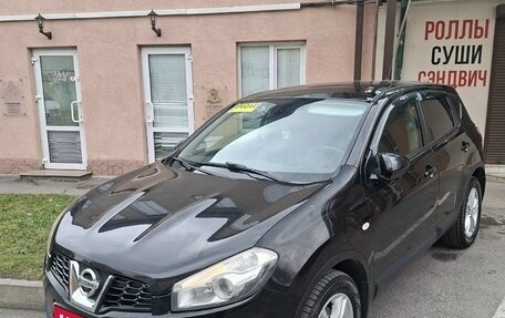 Nissan Qashqai, 2011 год, 890 000 рублей, 1 фотография