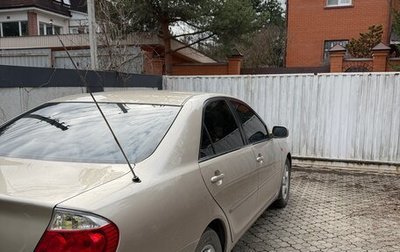 Toyota Camry V40, 2004 год, 630 000 рублей, 1 фотография
