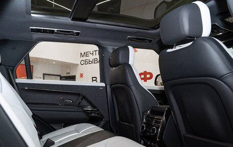 Land Rover Range Rover Sport, 2024 год, 21 990 000 рублей, 18 фотография