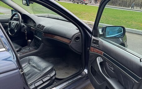 BMW 5 серия, 2001 год, 660 000 рублей, 17 фотография